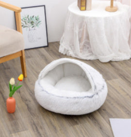 SnuggleNest™ 2-in-1 Pet Bed – Cozy Winter Bed for Cats & Dogs